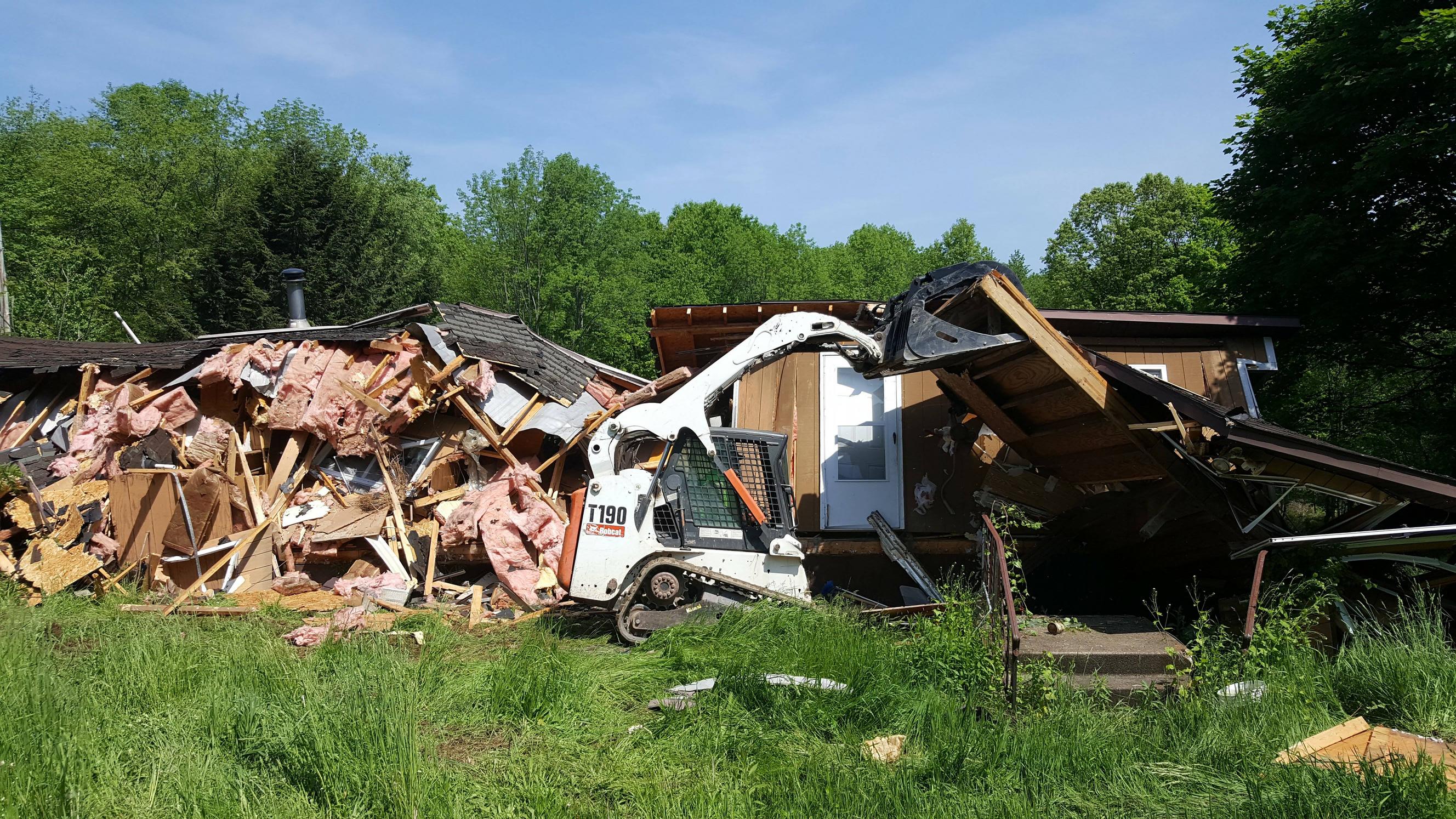 mobile home demolition near me